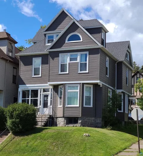 1931 E Superior Street