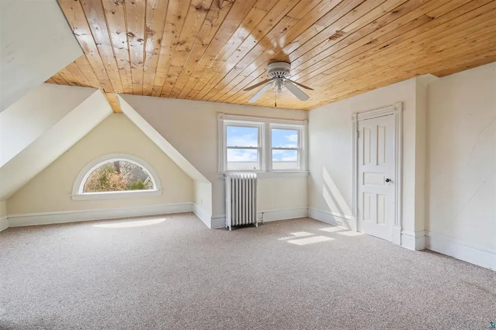 1931 E Superior Street Duluth, MN 55812