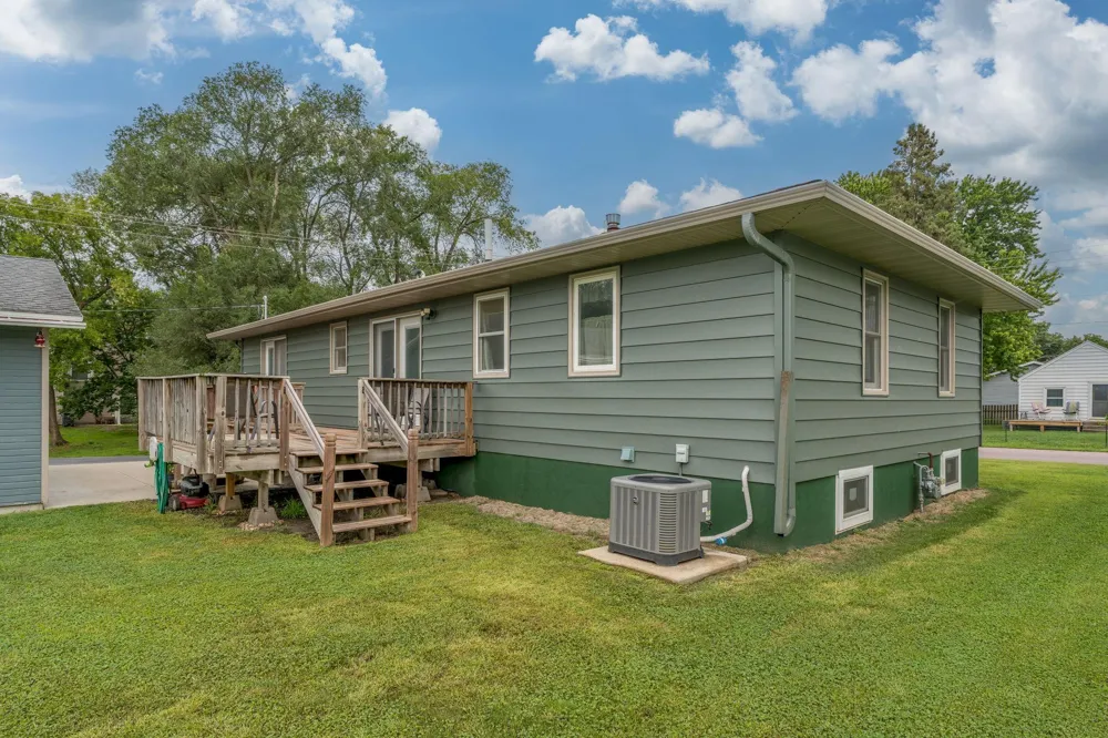 525 Harper Street Mankato, MN 56001