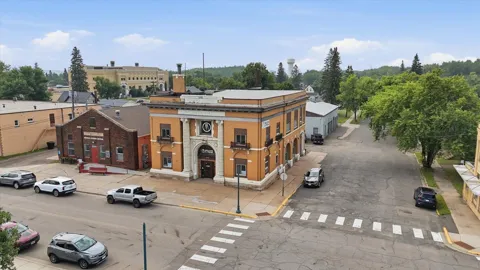 8878 Main Street