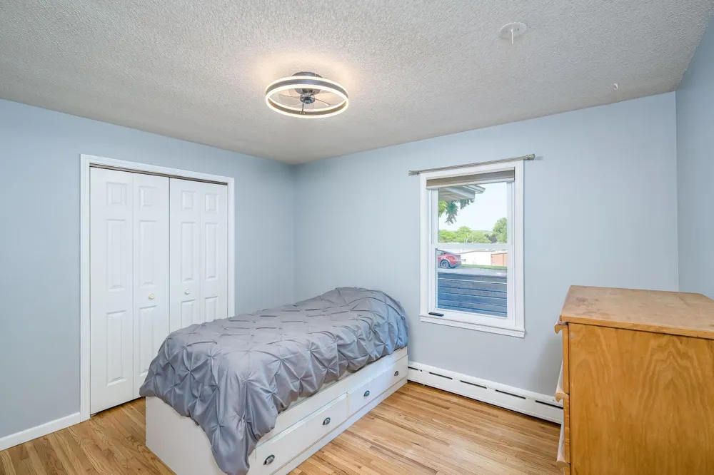 914 5th Street Saint Peter, MN 56082