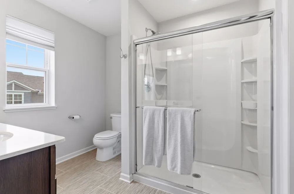 2864 Lexington Place Roseville, MN 55113