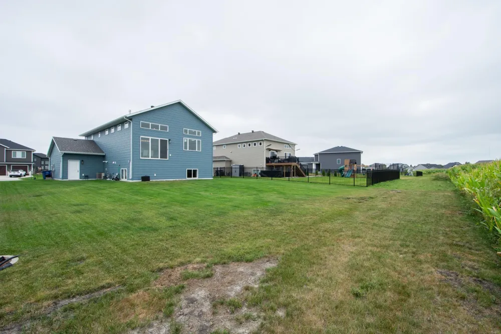 4871 Hampton Circle S Moorhead, MN 56560