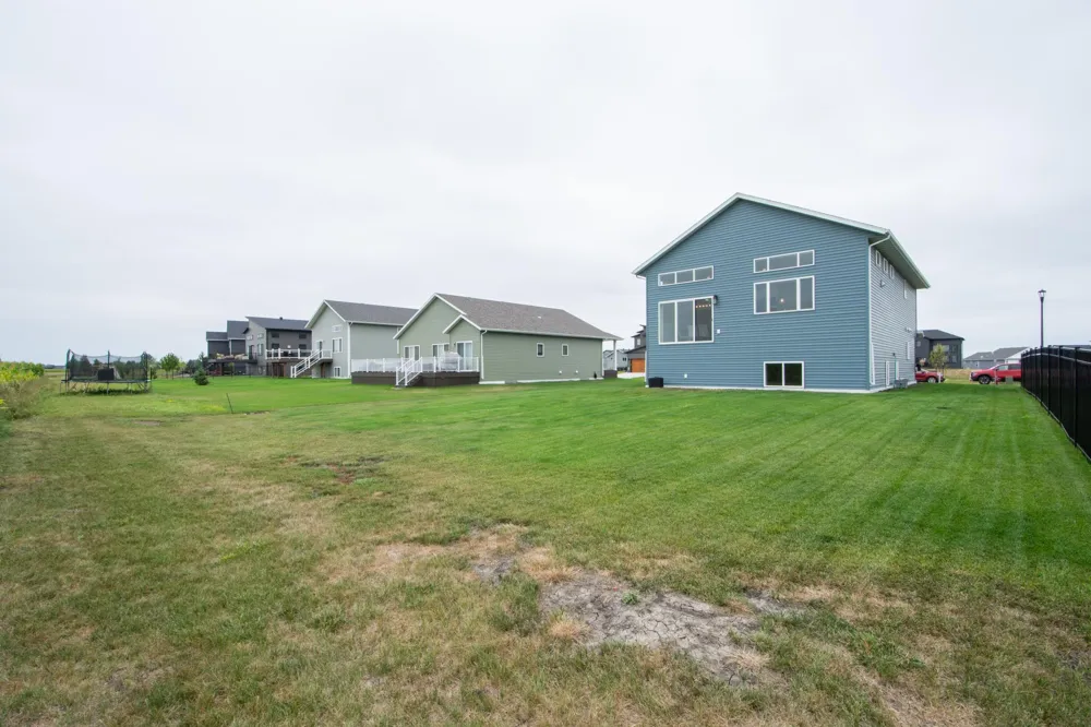 4871 Hampton Circle S Moorhead, MN 56560