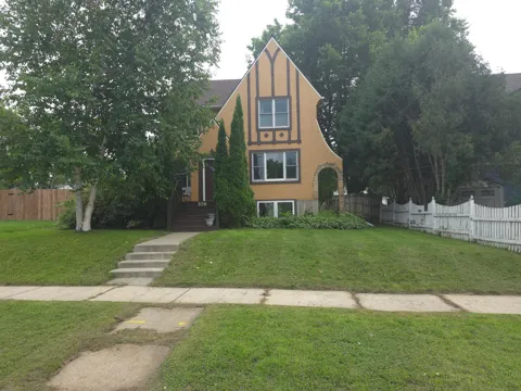 106 Webster Street