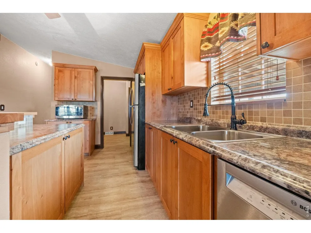 16060 Mystic Lane Strasburg, CO 80136