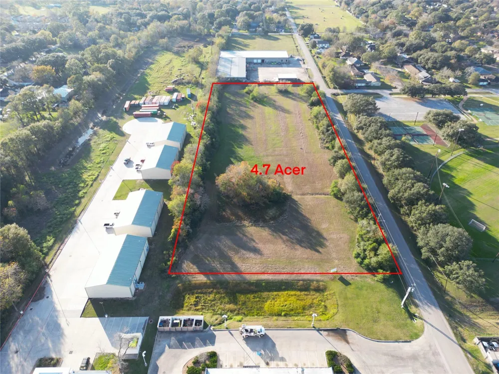 Southgate Drive Rosenberg, TX 77471