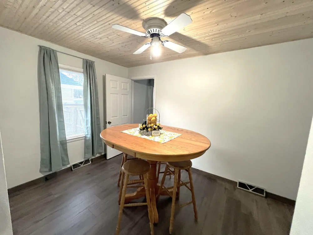 503 Cottage Street Sturgis, MI 49091