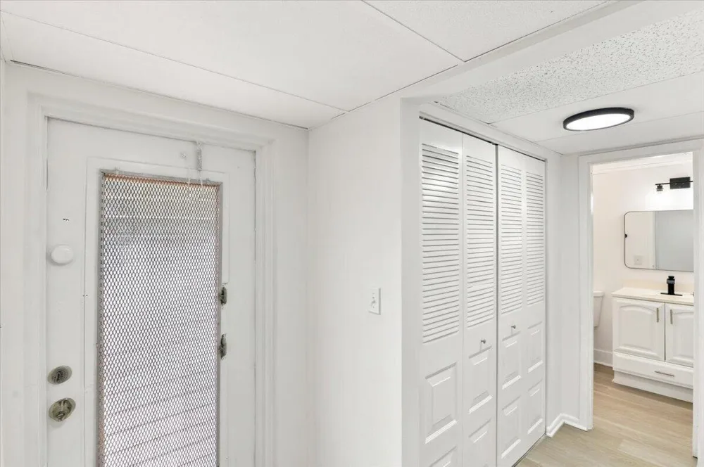 1050 COUNTRY CLUB DRIVE #306 Margate, FL 33063