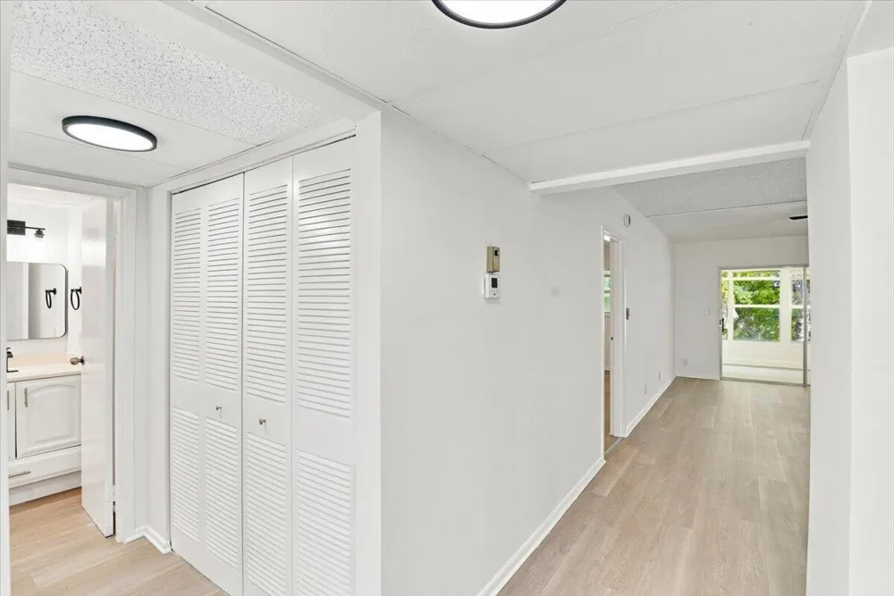 1050 COUNTRY CLUB DRIVE #306 Margate, FL 33063
