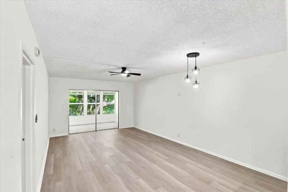 1050 COUNTRY CLUB DRIVE #306 Margate, FL 33063