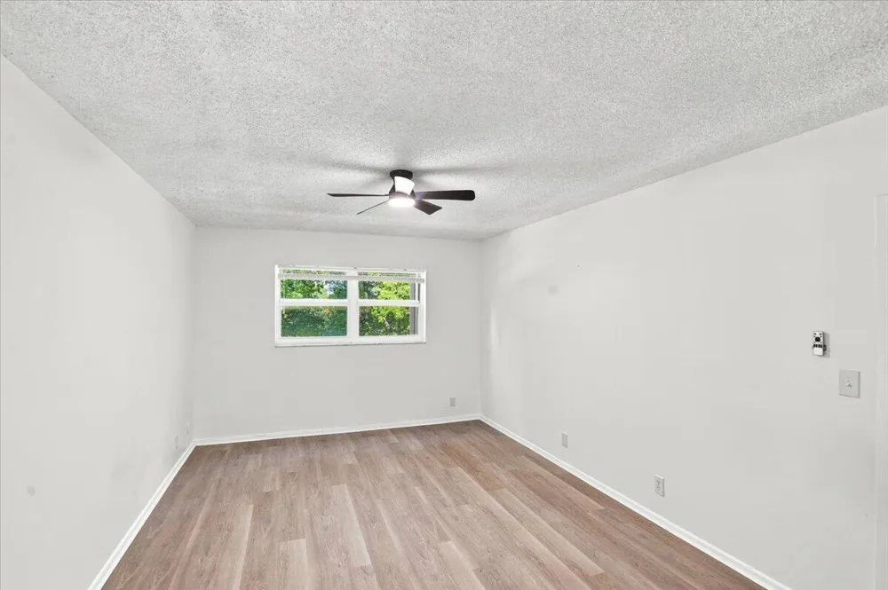 1050 COUNTRY CLUB DRIVE #306 Margate, FL 33063