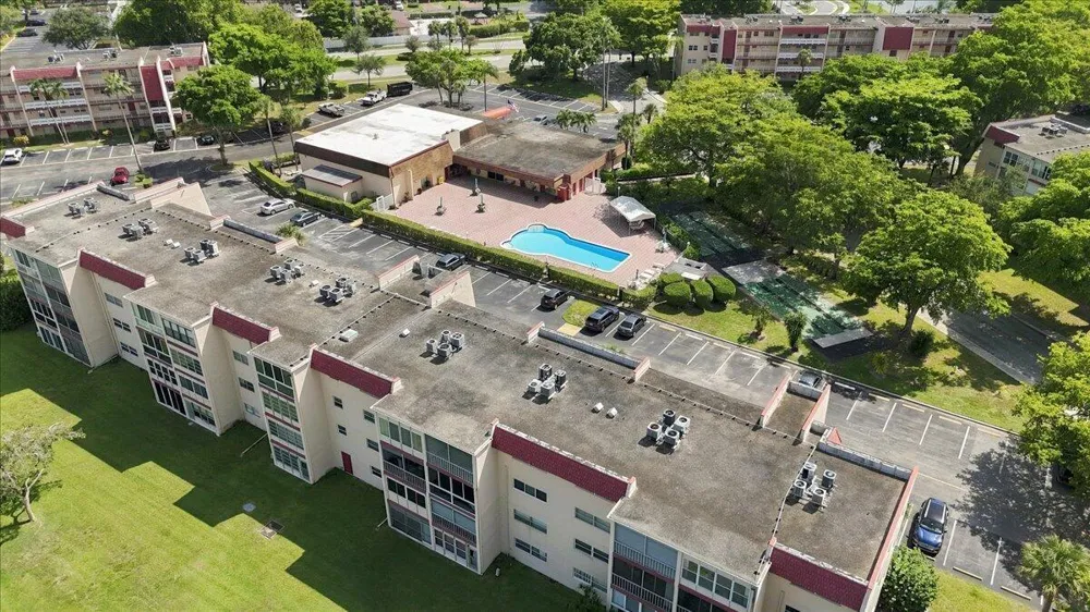 1050 COUNTRY CLUB DRIVE #306 Margate, FL 33063