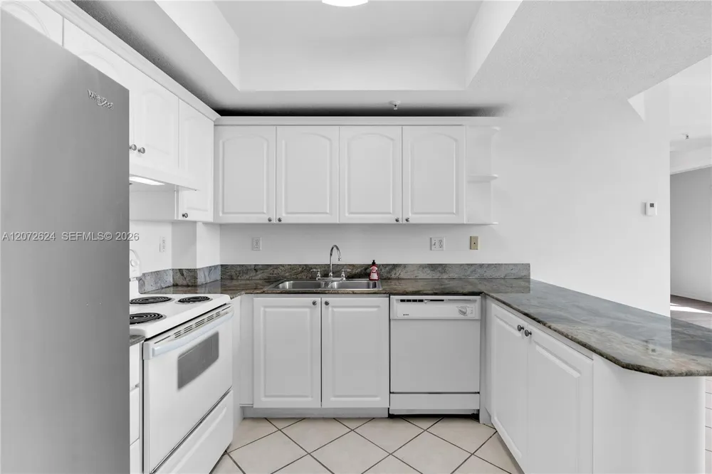 3500 CORAL WAY #1213 Miami, FL 33145