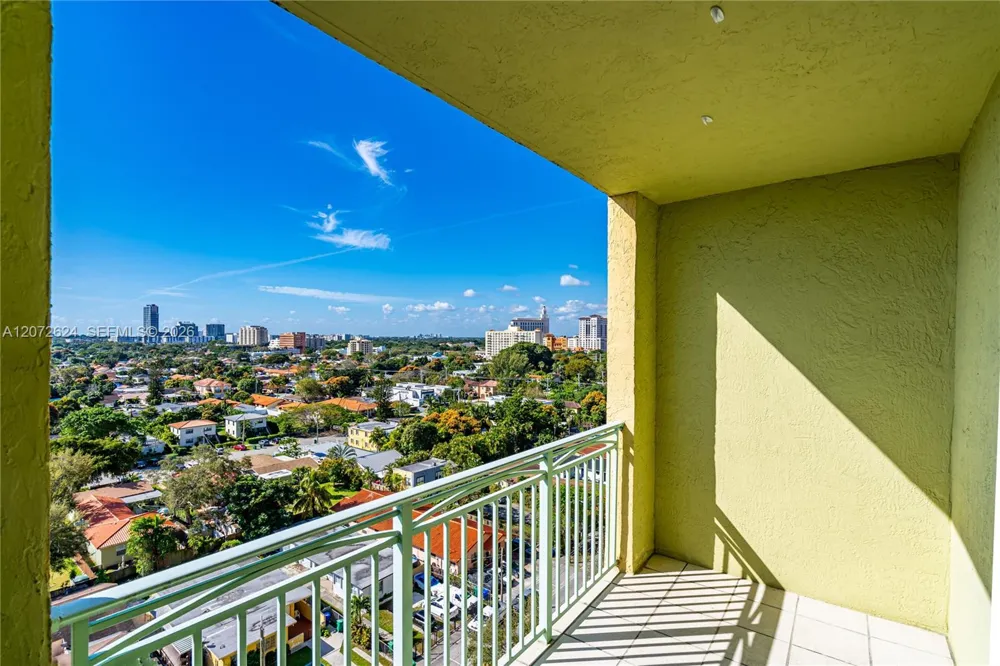 3500 CORAL WAY #1213 Miami, FL 33145