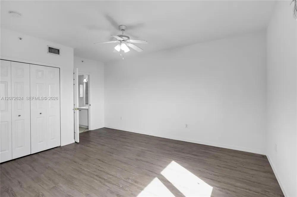 3500 CORAL WAY #1213 Miami, FL 33145