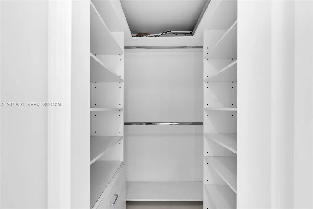 3500 CORAL WAY #1213 Miami, FL 33145