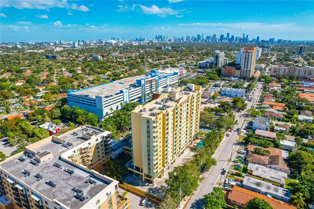 3500 CORAL WAY #1213 Miami, FL 33145