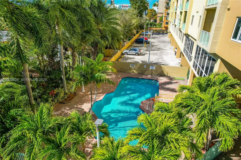3500 CORAL WAY #1213 Miami, FL 33145