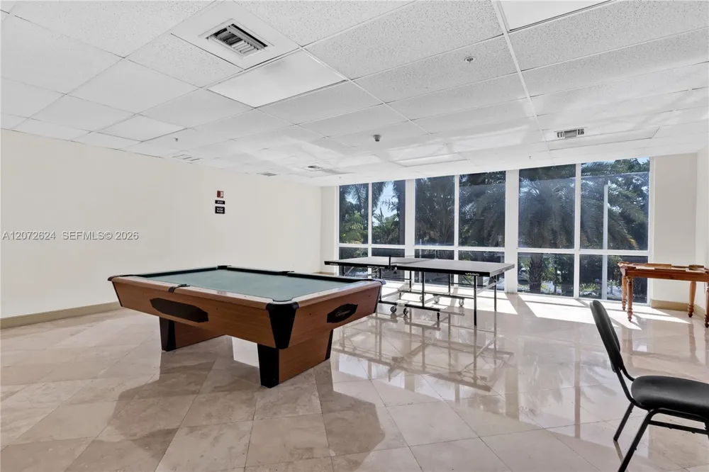 3500 CORAL WAY #1213 Miami, FL 33145