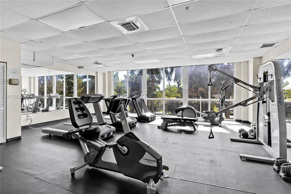 3500 CORAL WAY #1213 Miami, FL 33145