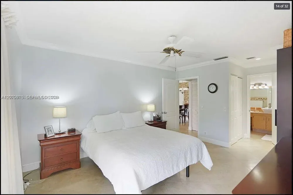 10521 Mahogany Key Cir #207 Miami, FL 33196
