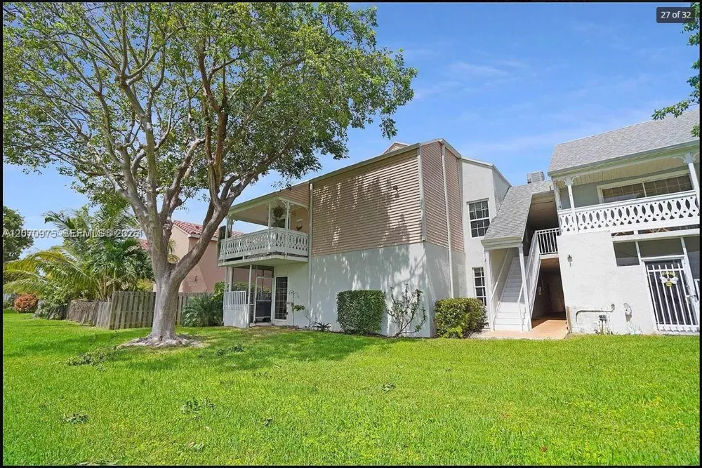 10521 Mahogany Key Cir #207 Miami, FL 33196