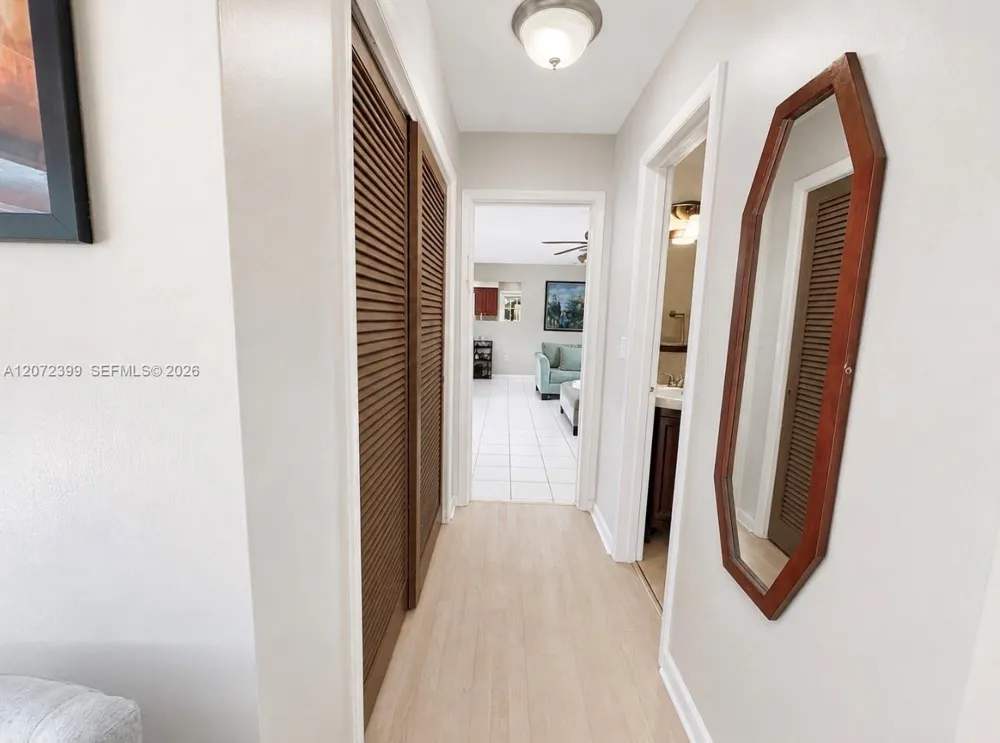 1812 45th Ave Hollywood, FL 33021