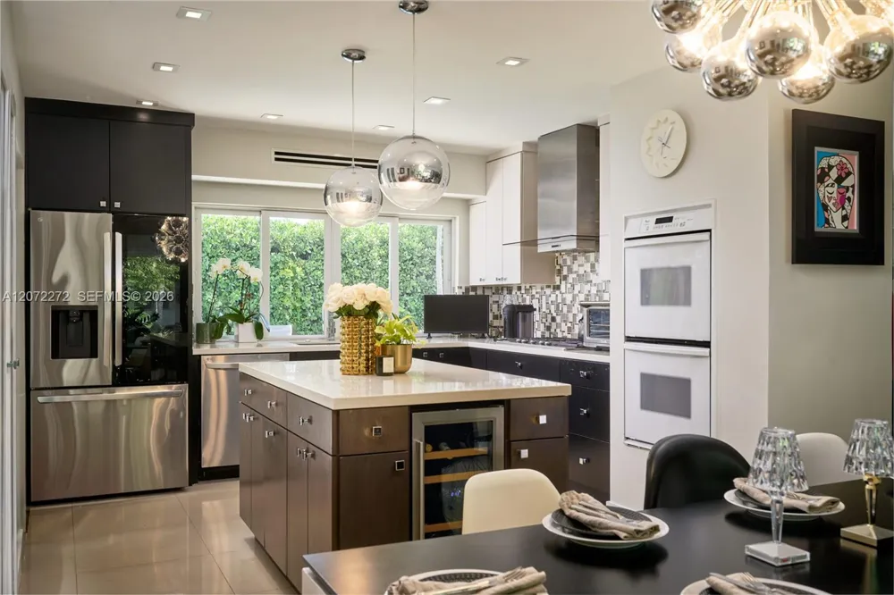 2155 NE 191st Dr North Miami Beach, FL 33179