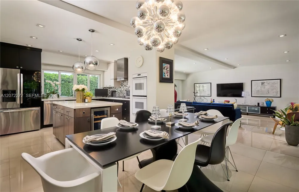 2155 NE 191st Dr North Miami Beach, FL 33179