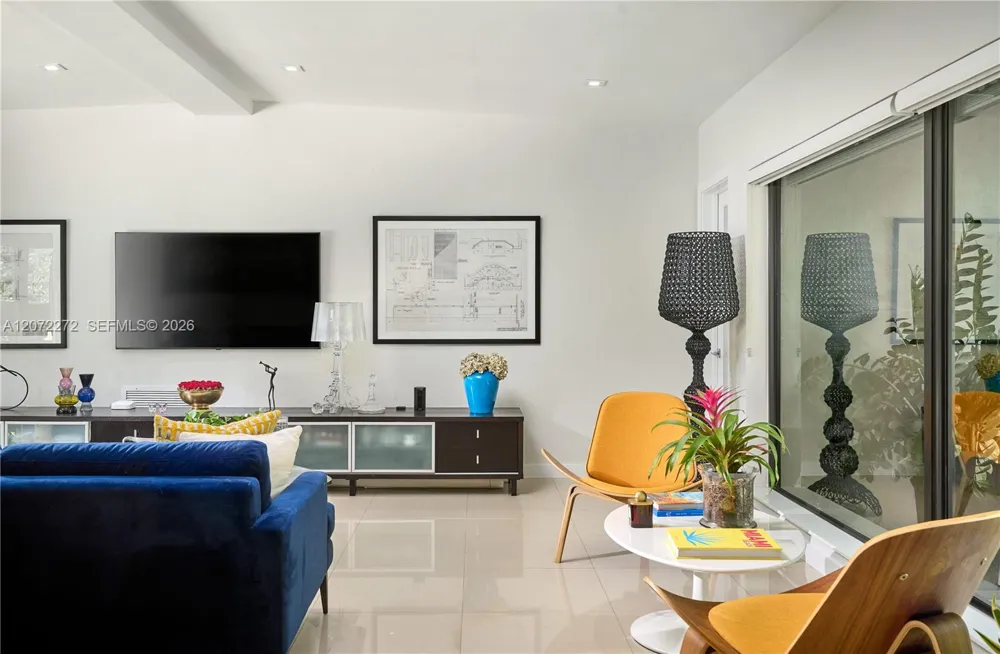 2155 NE 191st Dr North Miami Beach, FL 33179