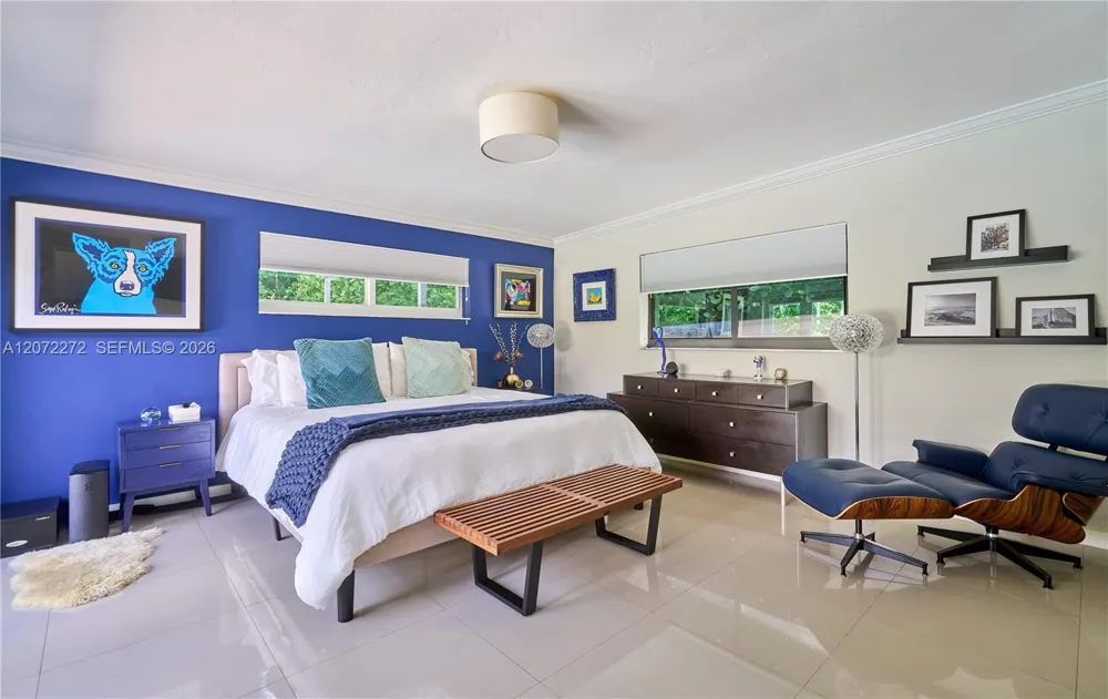 2155 NE 191st Dr North Miami Beach, FL 33179