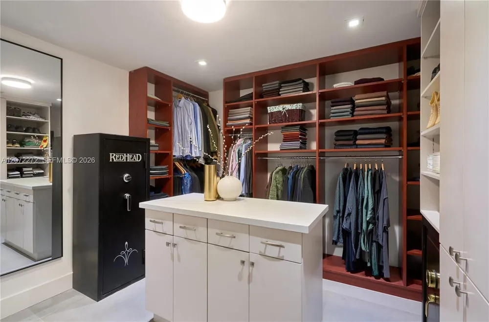 2155 NE 191st Dr North Miami Beach, FL 33179