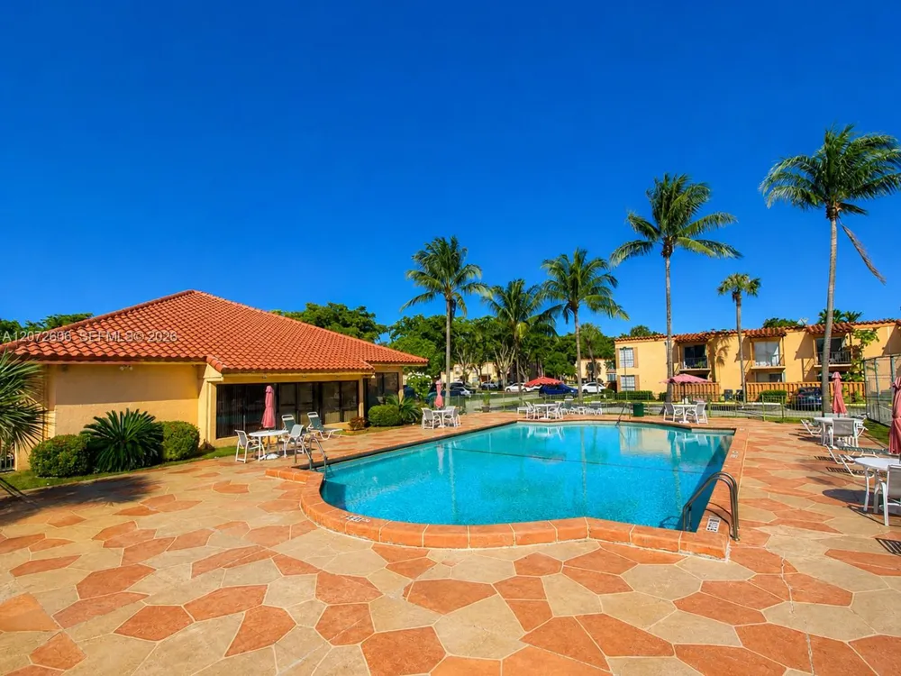 7155 Miami Lakes Dr #P4 Miami Lakes, FL 33014