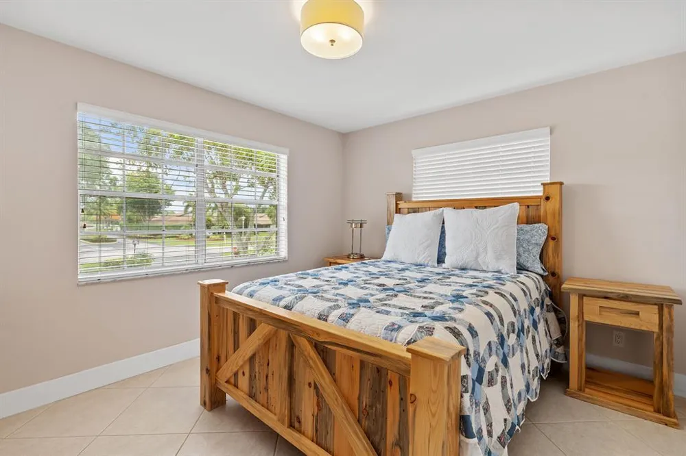 5656 VIA DELRAY BOULEVARD #B Delray Beach, FL 33484