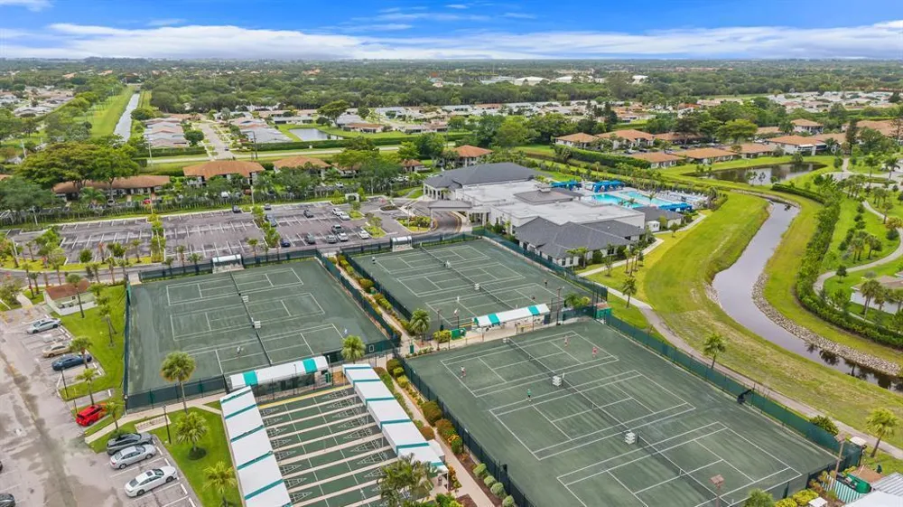 5656 VIA DELRAY BOULEVARD #B Delray Beach, FL 33484