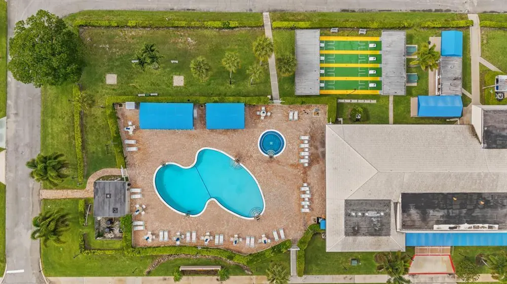 5656 VIA DELRAY BOULEVARD #B Delray Beach, FL 33484