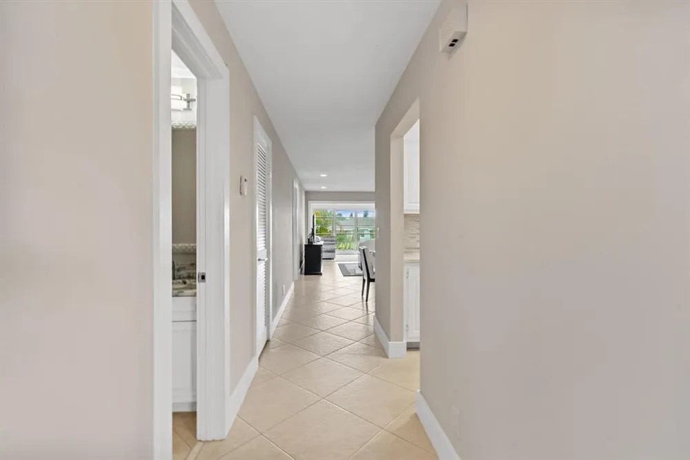 5656 VIA DELRAY BOULEVARD #B Delray Beach, FL 33484