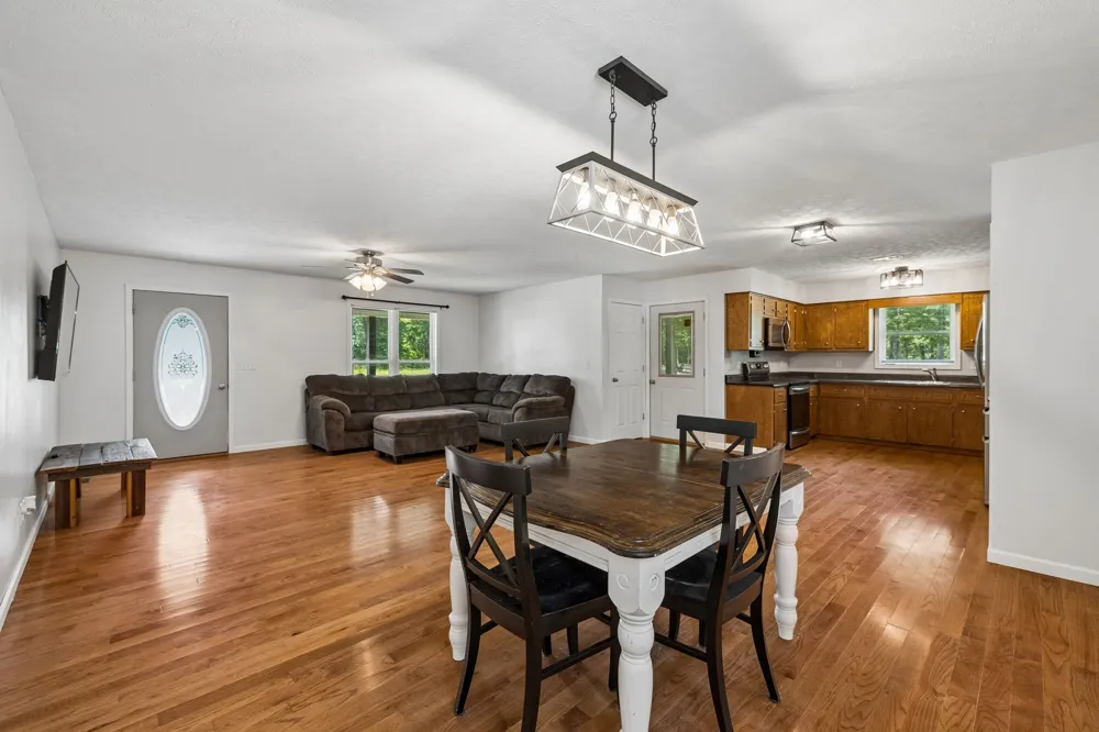 3115 Fire Tower Rd Erin, TN 37061