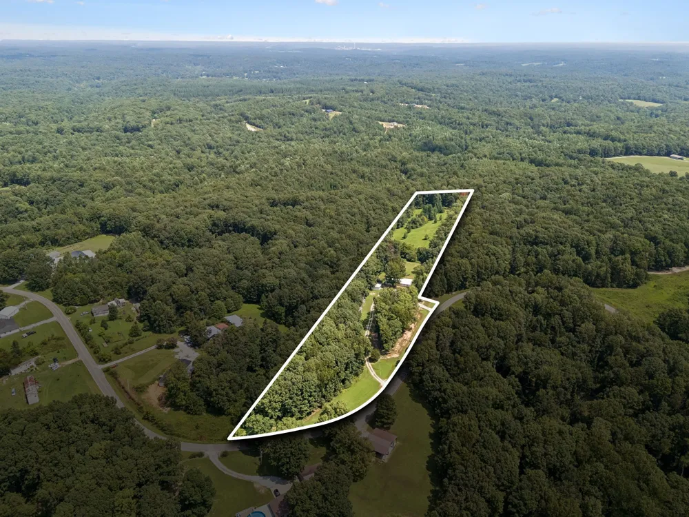 3115 Fire Tower Rd Erin, TN 37061