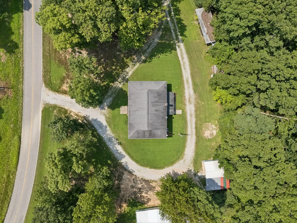 3115 Fire Tower Rd Erin, TN 37061
