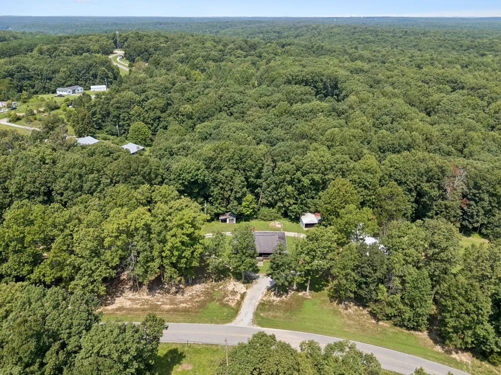 3115 Fire Tower Rd Erin, TN 37061