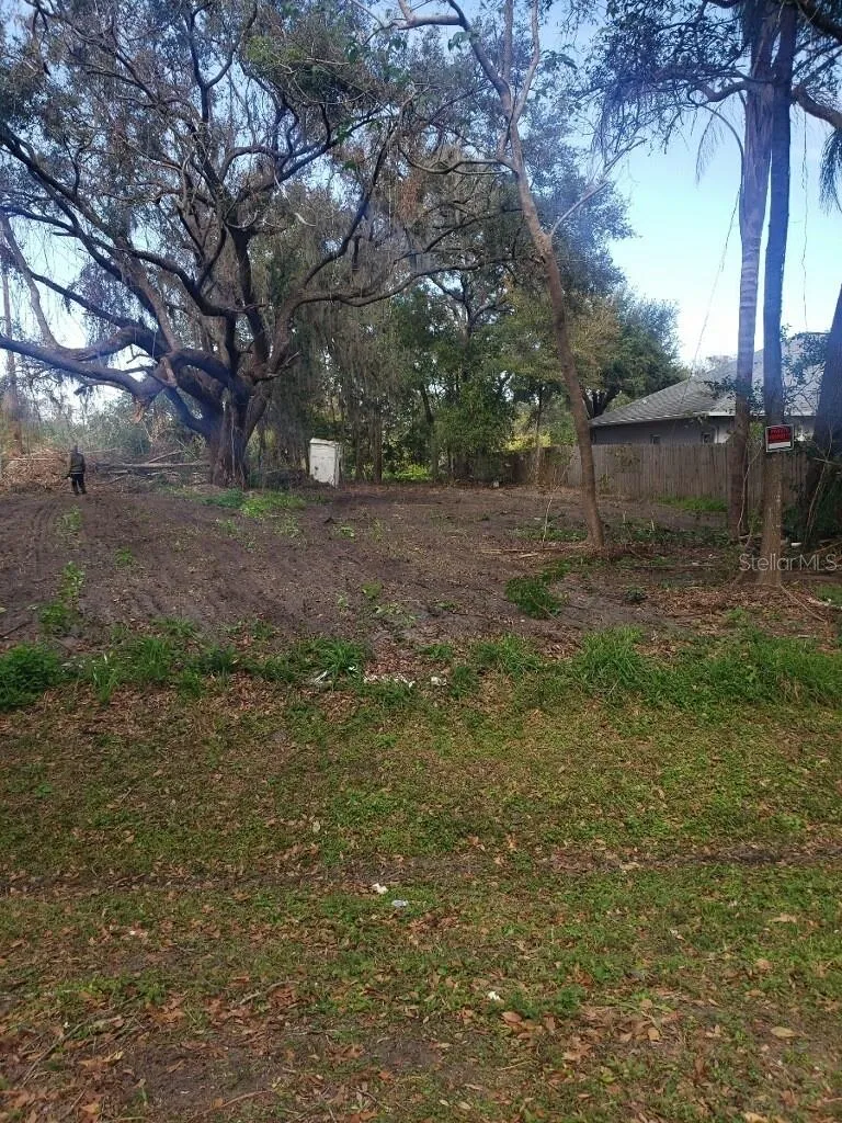 4217 W JACKSON STREET Orlando, FL 32811