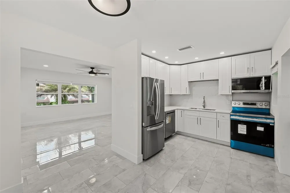 2425 BAYWOOD DRIVE E Dunedin, FL 34698
