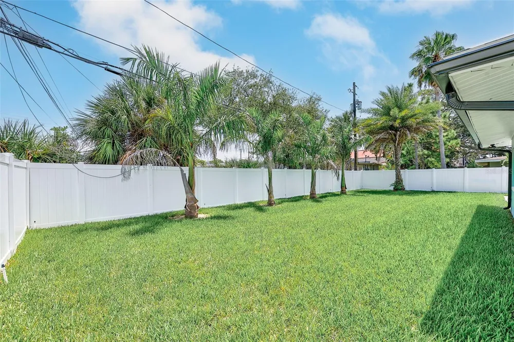 2425 BAYWOOD DRIVE E Dunedin, FL 34698
