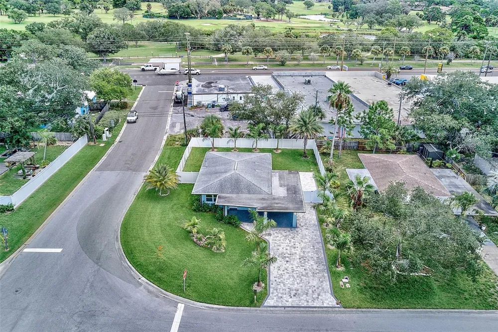 2425 BAYWOOD DRIVE E Dunedin, FL 34698