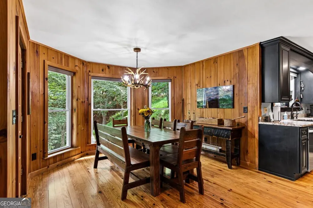 40 Varix CT Ellijay, GA 30540