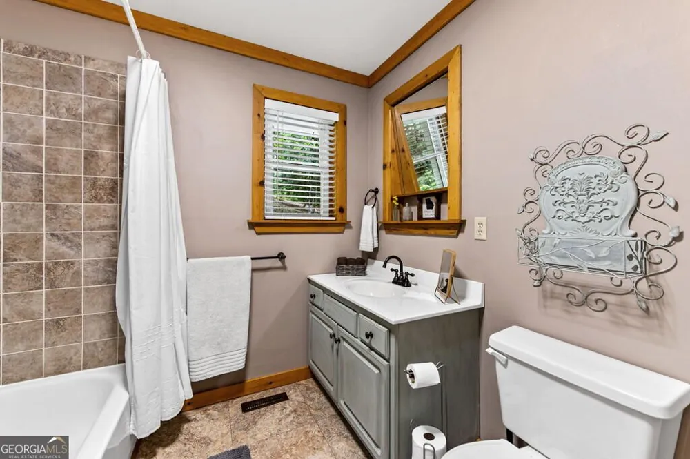 40 Varix CT Ellijay, GA 30540