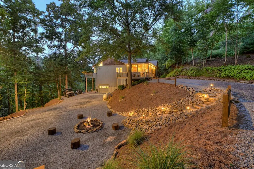 40 Varix CT Ellijay, GA 30540