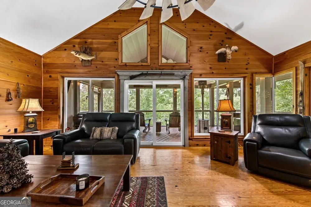 40 Varix CT Ellijay, GA 30540